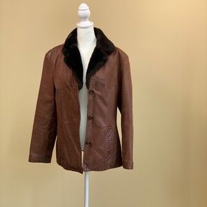 Vintage 90's GUESS leather Jacket with faux fur trim size M